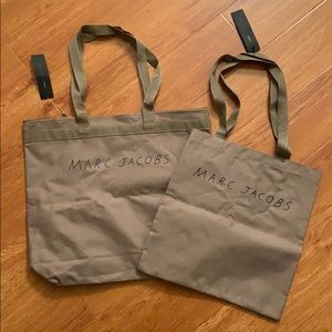 Jacobs by Marc Jacobs Tote set
